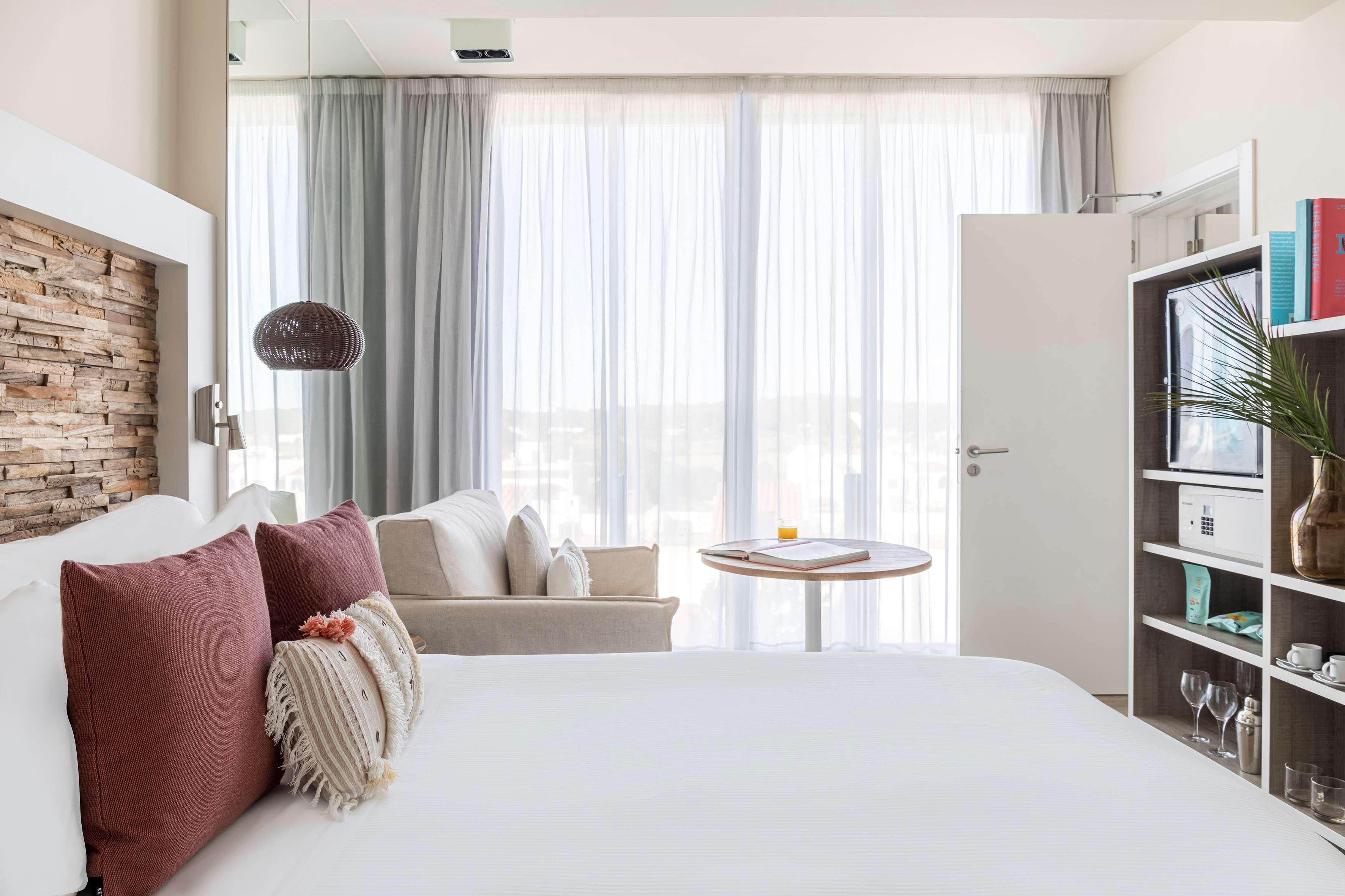 Me Ibiza - The Leading Hotels Of The World Santa Eularia des Riu Eksteriør bilde