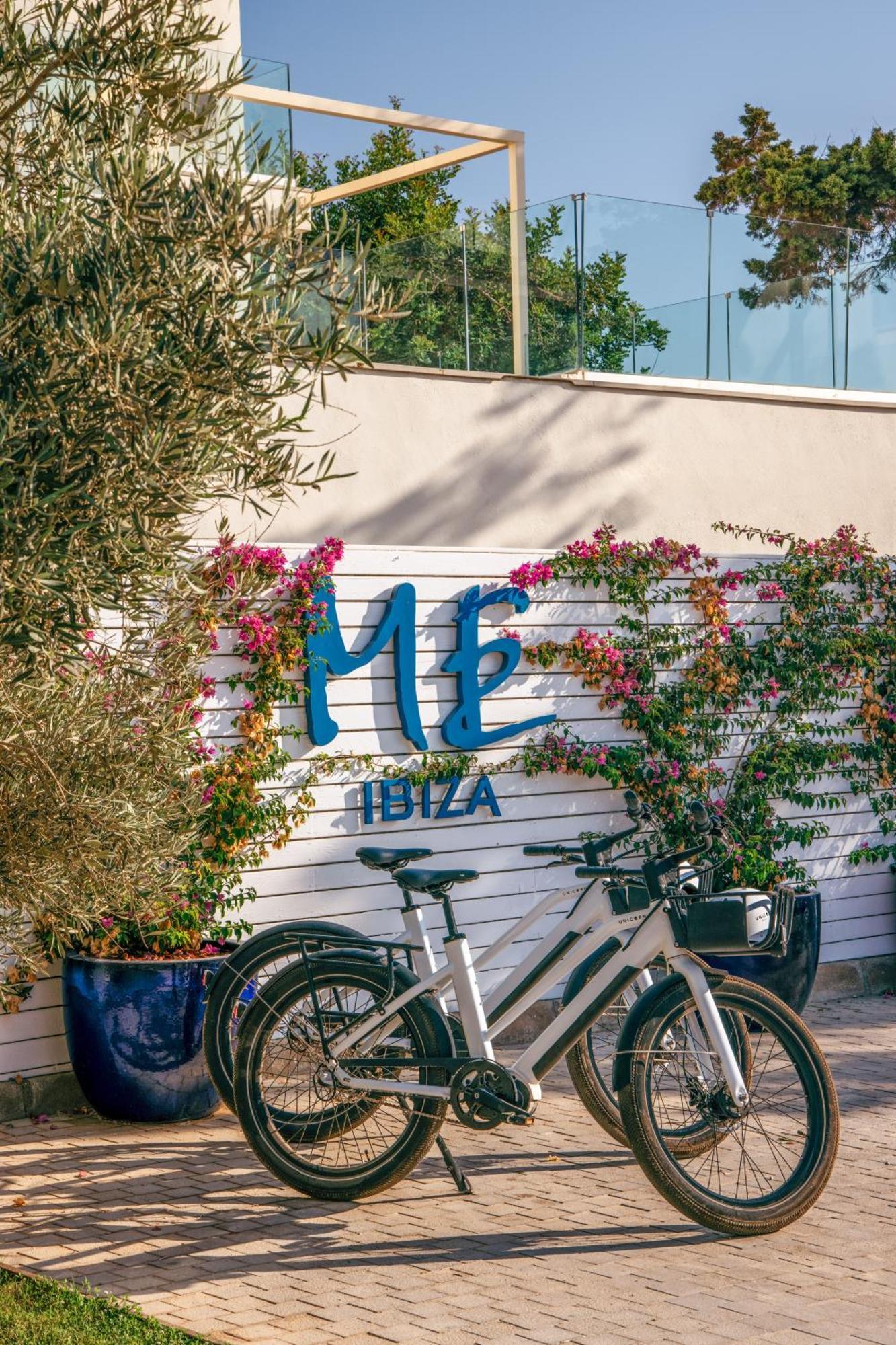 Me Ibiza - The Leading Hotels Of The World Santa Eularia des Riu Eksteriør bilde