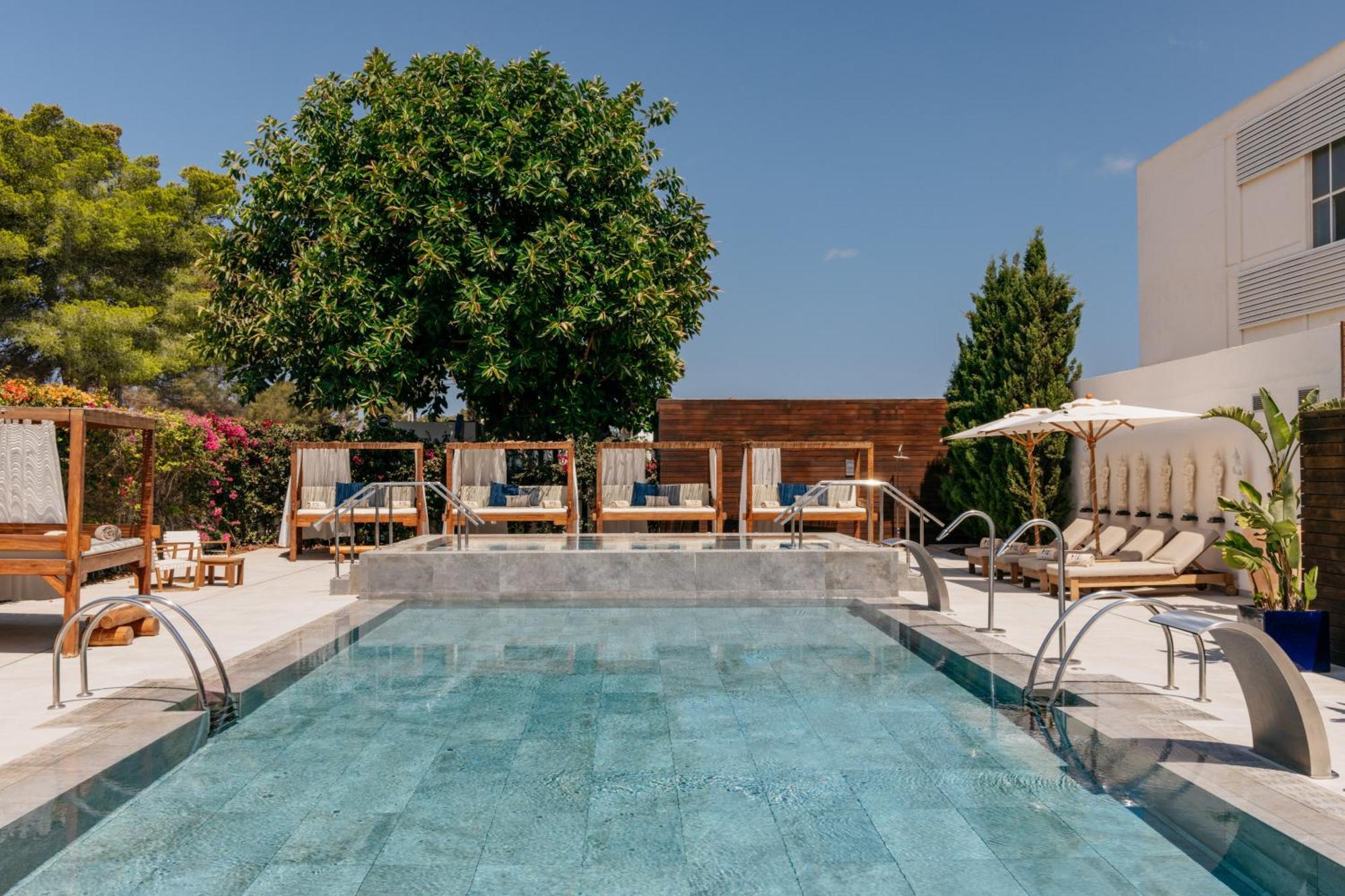 Me Ibiza - The Leading Hotels Of The World Santa Eularia des Riu Eksteriør bilde